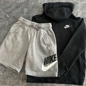 Boys Nike Black Hoodie (M) & Nike Gray Sweat Shorts (S)